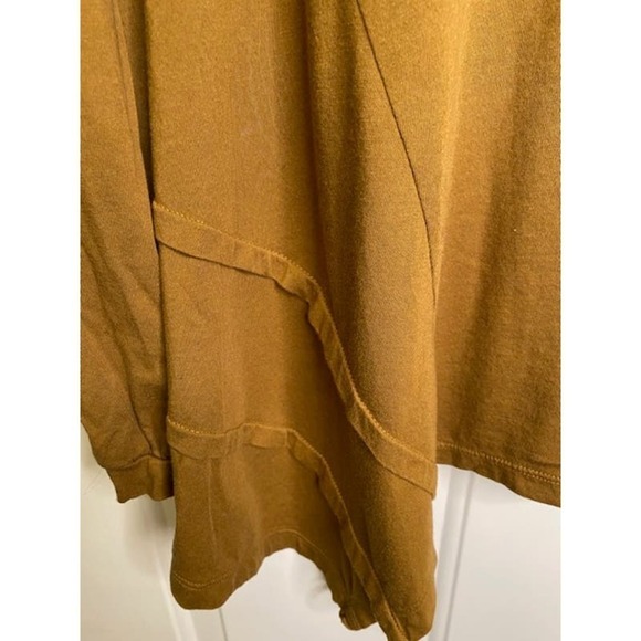 Lori Goldstein Logo Shark Bite Hem Women's Tunic Size Small Chartreuse - Picture 3 of 5